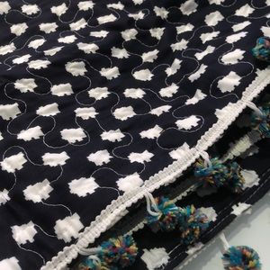 NWT Ivy Hill King Quilt Set Navy/White Pom Poms